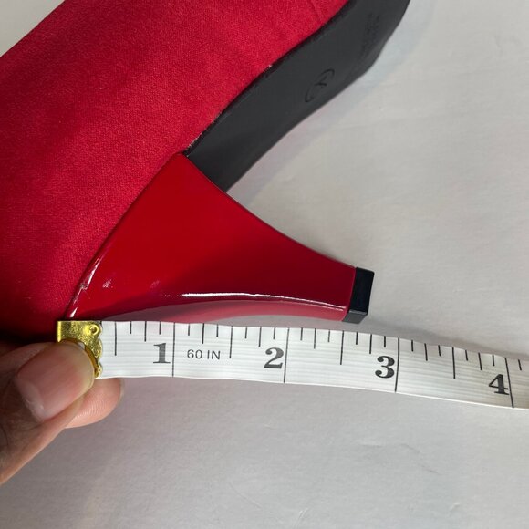 Karen Scott Red Faux Suede Pointed Toe Kitten Heel Pumps Soft Step Sz 8 - Picture 7 of 11